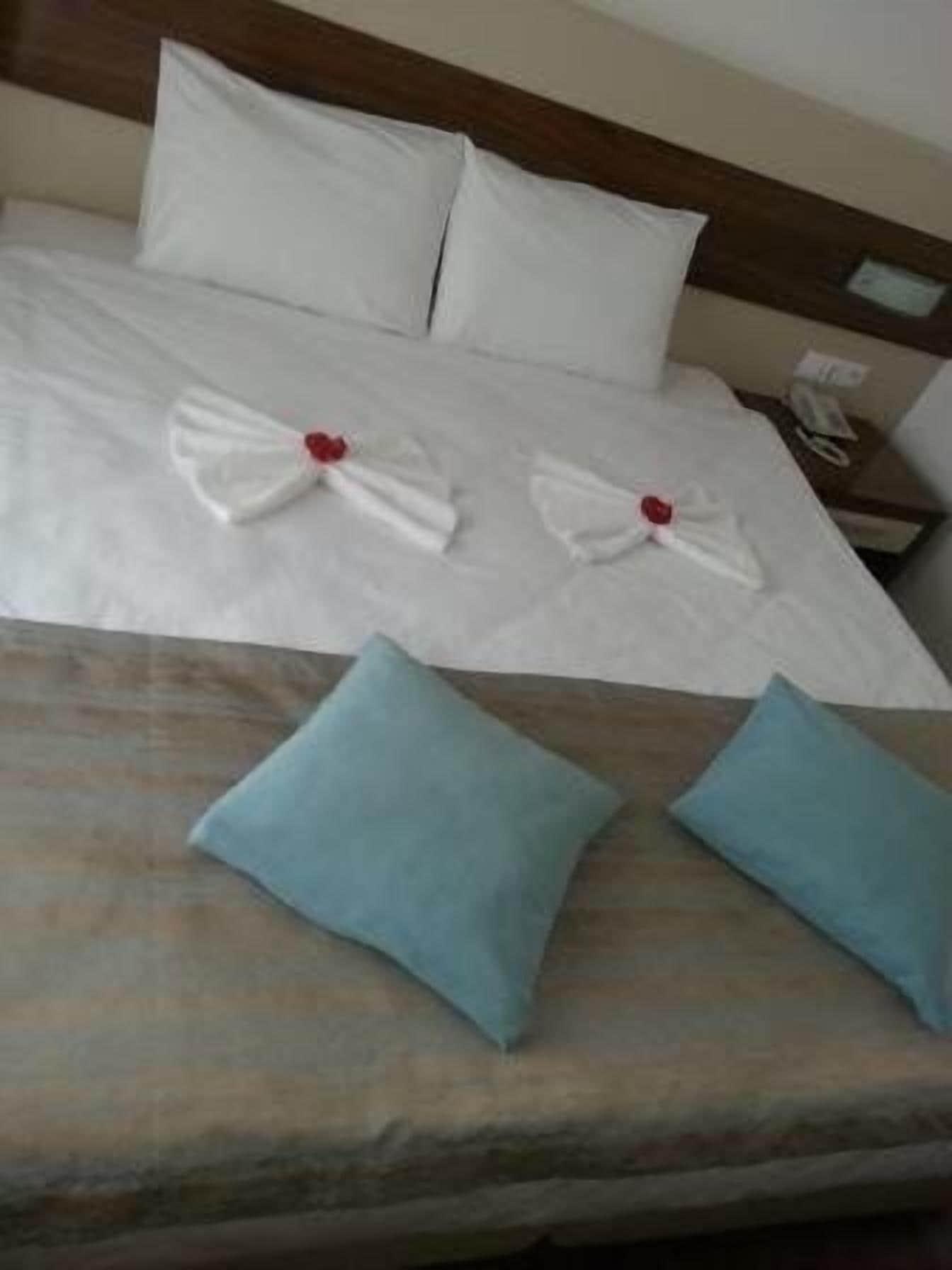 Cotton Boutique Hotel Bitez Extérieur photo